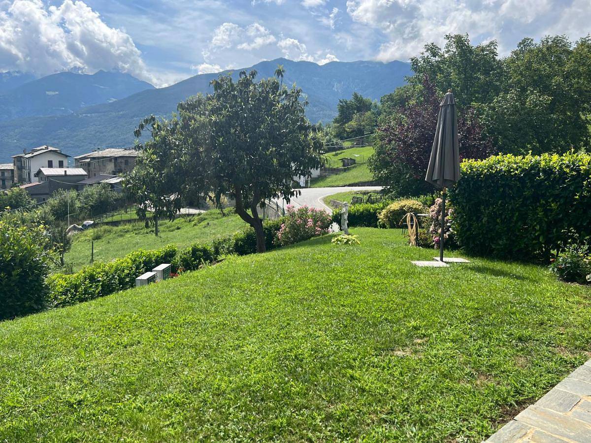 Villa Moroni in Pradella (Sondrio), Sondrio