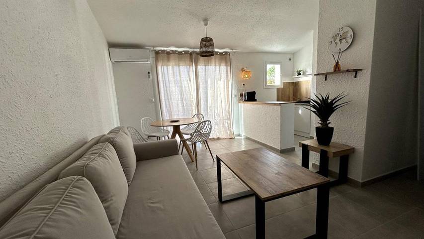 Casa de vacaciones para 4 personas, con vistas y jardín - 1