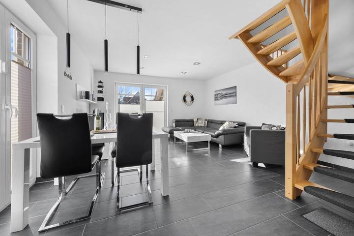 Ferienhaus für 4 Personen, mit Terrasse und Garten in Hooksiel - 3