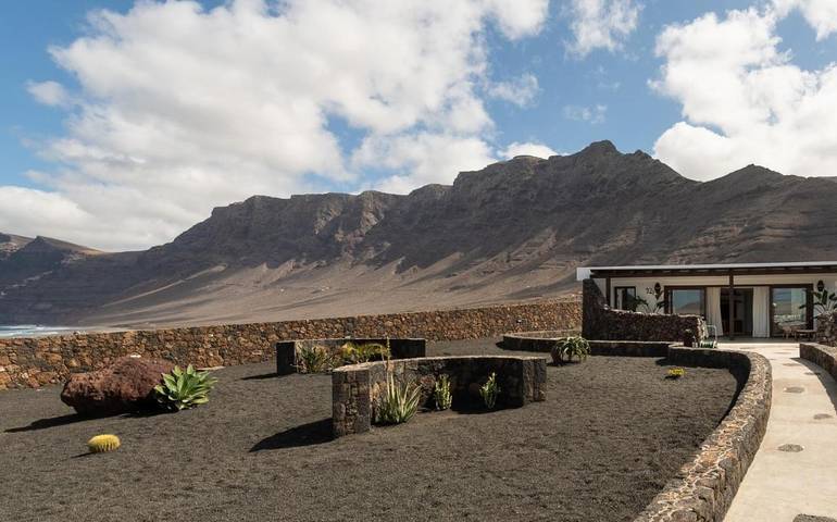 Chalet para 5 personas, con Balcón y Terraza además de Jardín y Vistas en Famara