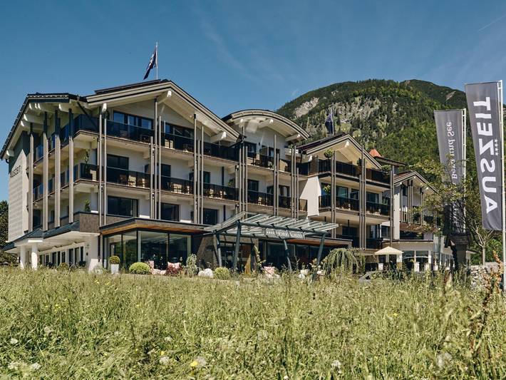 Hotel para 2 personas, con jardín y sauna además de vistas al lago y balcón - 1