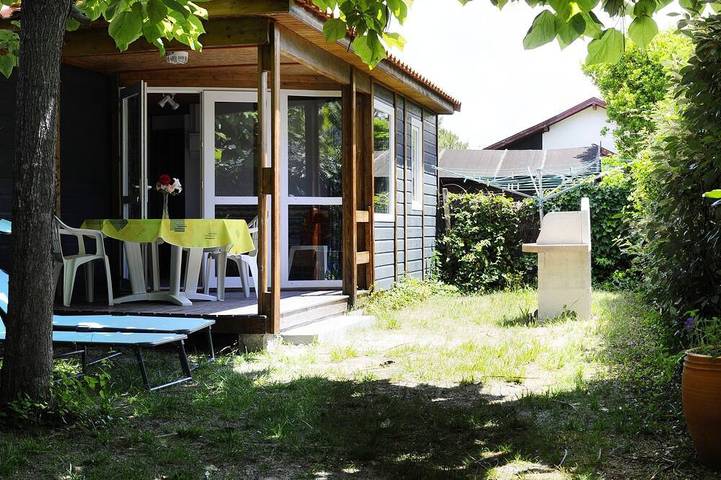 Ferienhaus für 7 Personen, mit Terrasse und Garten in Mimizan Plage