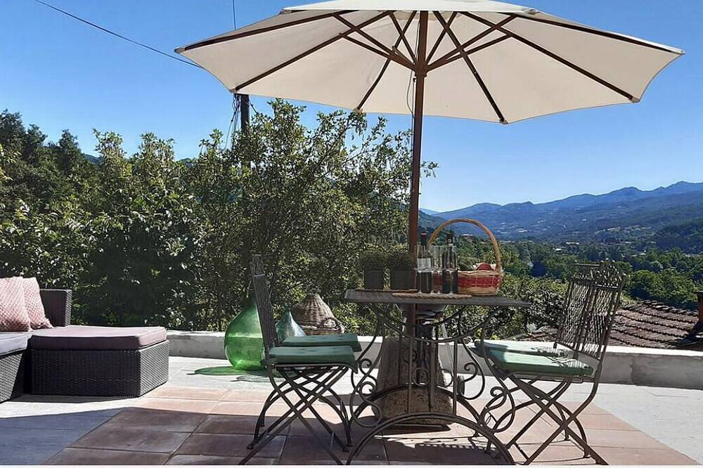 Appartamento intero, Casa Valtaro è perfetta per chi ama le montagne, la natura e la cultura italiana in Borgo Val di Taro, Appennino Parmense