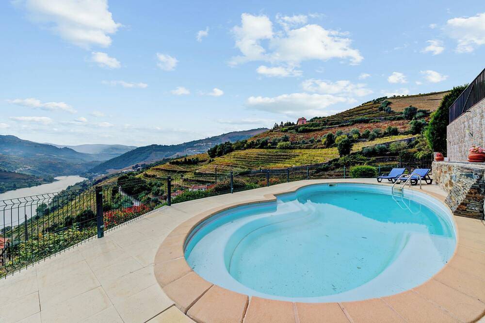 Homerez - Gezellige villa in Mesão Frio met privézwembad 120 m² in Serra do Marão, Mesão Frio (Santo André)