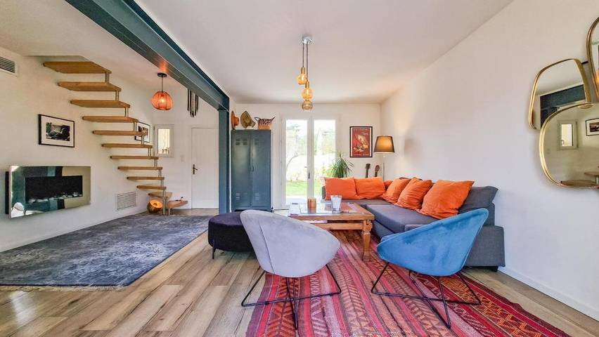 Location de vacances pour 6 personnes, avec piscine ainsi que jardin et terrasse à Aigues-Vives - 2