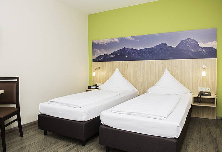 Hotel für 2 Personen, mit Garten in Bad Aibling - 4