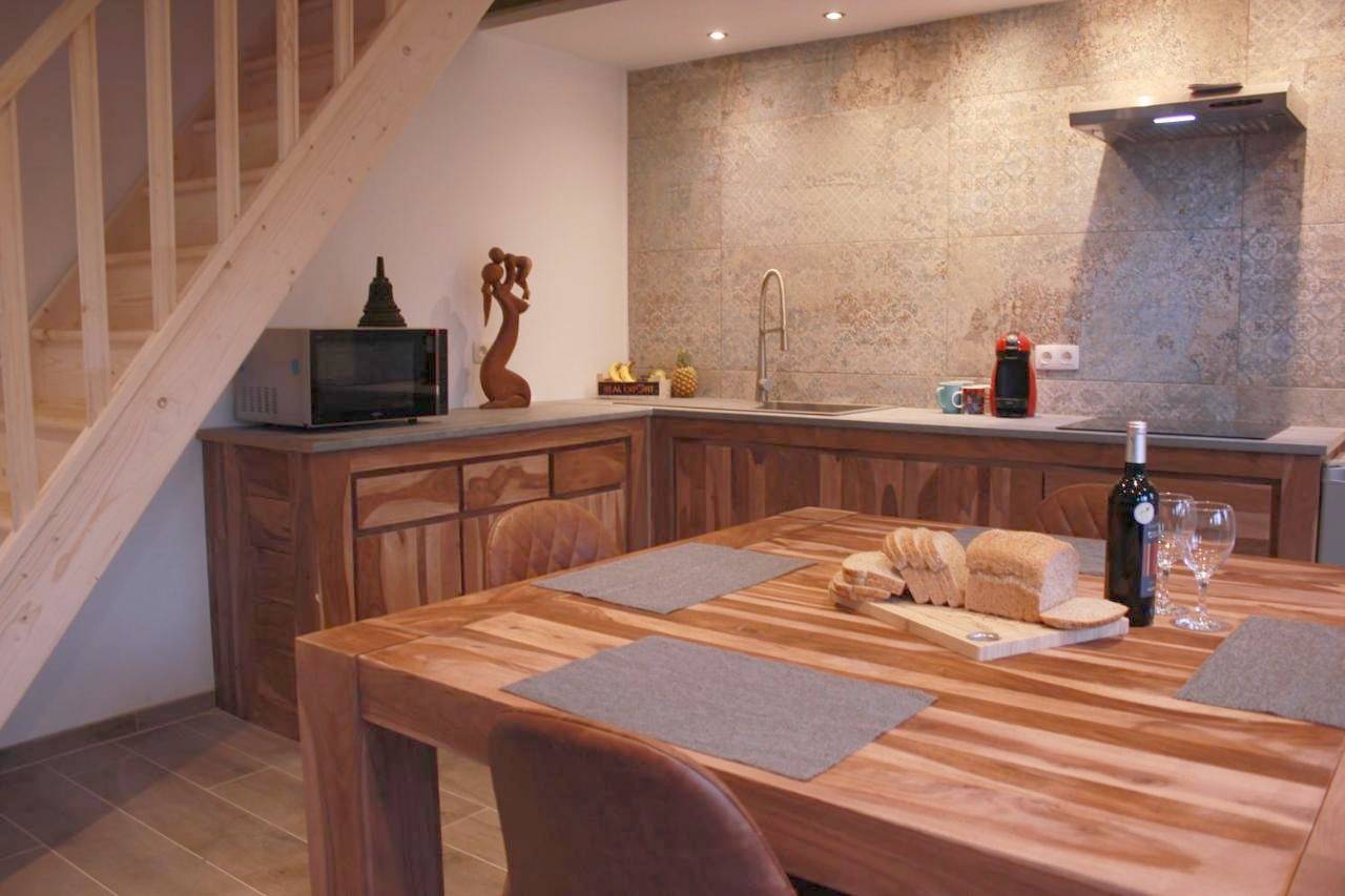 Maison neuve en bois près de Pairy Daisa in Brugelette, Hainaut