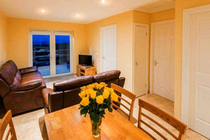 Bed and breakfast for 4 people, with Terrace and View in Derry