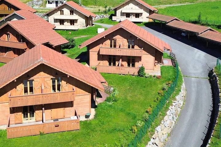 Chalet pour 4 personnes, avec Jardin à Mont-Saxonnex