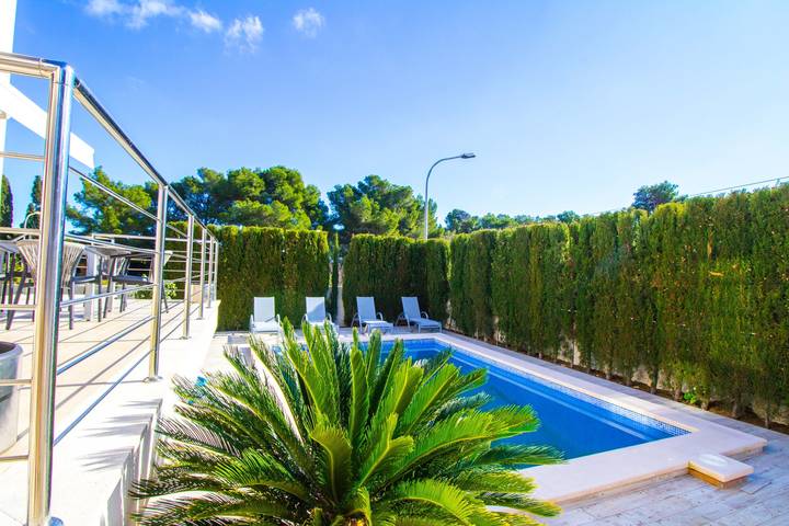 Ferienhaus für 6 Personen, mit Balkon und Terrasse sowie Garten und Pool in Son Moll - 2