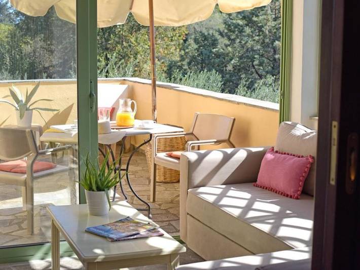 Διαμερίσματα διακοπών για 3 άτομα, με κήπο και θέα, με κατοικίδια ζώα στον Άγιο Ιωάννη (Κέρκυρα)