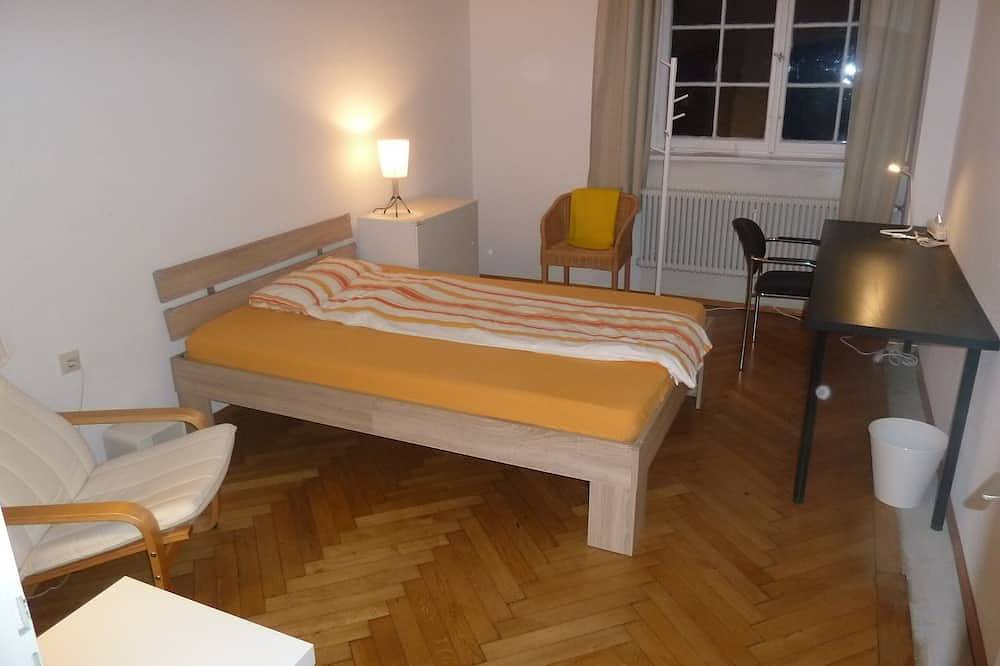 Kreative Behaglichkeit im renovierten Schulraum, 123 qm in Argenbühl, Region Bodensee-Oberschwaben