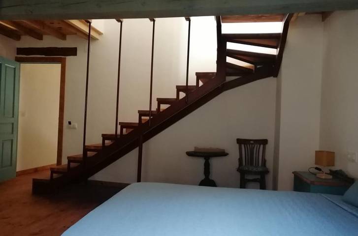Casa rural para 8 personas, con Balcón y Terraza además de Piscina y Vistas en Molinillo - 4