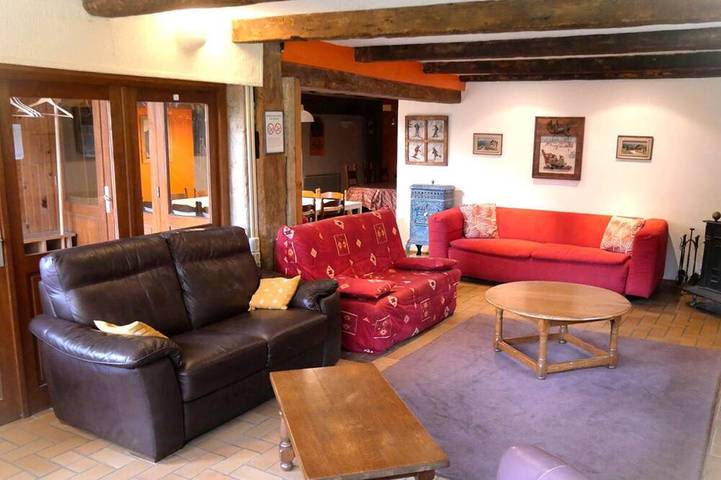 Gîte pour 15 personnes, avec terrasse à Taintrux - 3