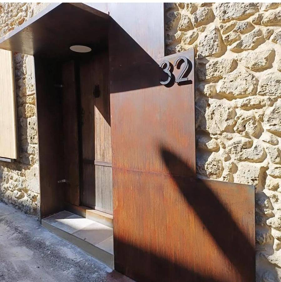 Five-Bedroom House in Saint-Salvy, Quercy
