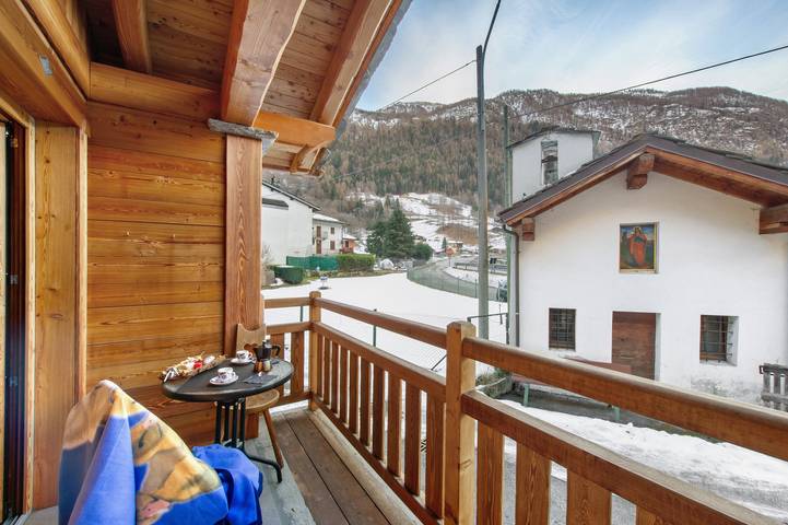 Hel lejlighed, Apartment 'Le Cervin' with Balcony and Wi-Fi in Breuil-Cervinia, Valtournenche