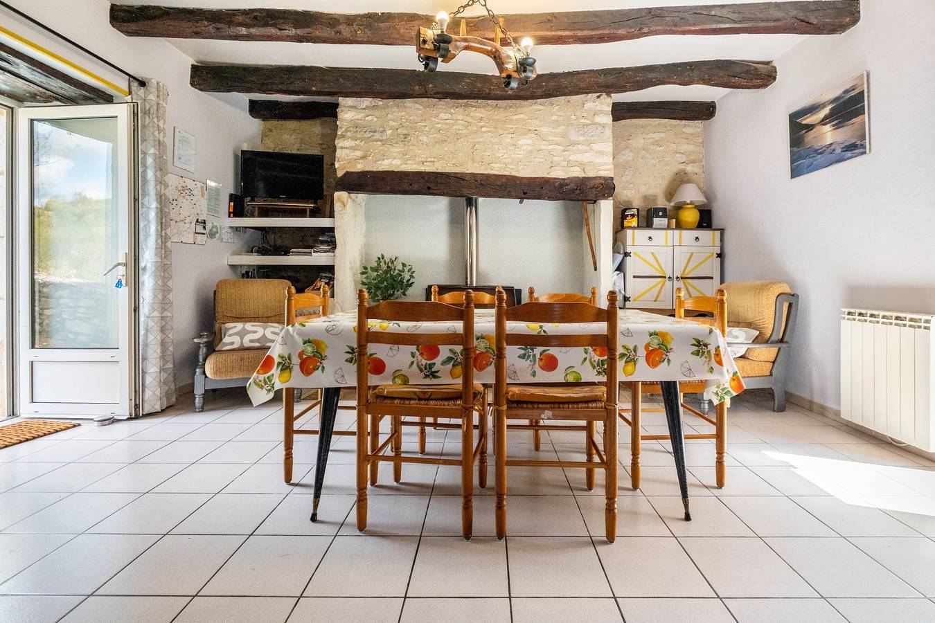 Ferienhaus „La Vallée de l’Ouysse 5“: Bergblick, Wlan, Klimaanlage in Lacave, Quercy