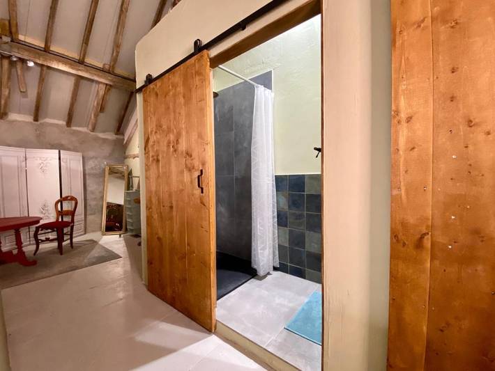 Location de vacances pour 4 personnes, avec terrasse et jardin ainsi que vue et piscine dans Néret - 4
