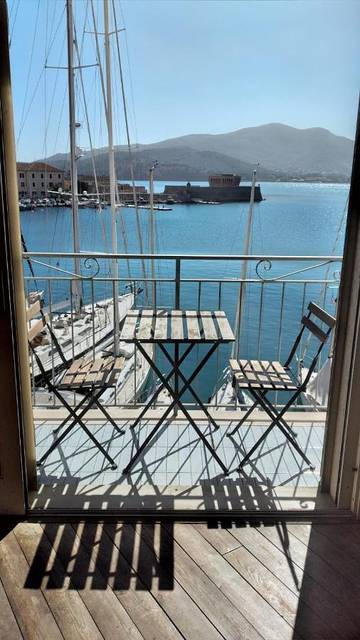 Ferienwohnung für 2 Personen, mit Ausblick und Terrasse, mit Haustier in Portoferraio