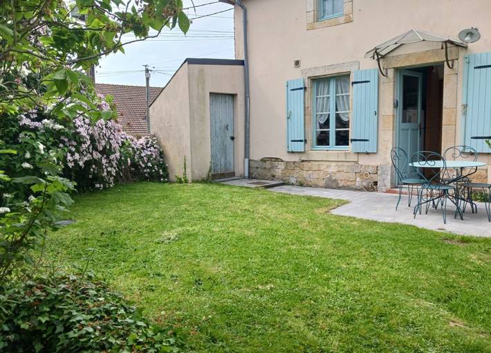 Gîte pour 5 personnes, avec terrasse et jardin dans Hardinghen