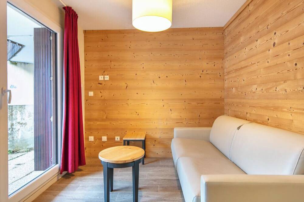 Ganze Wohnung, La Perrière*** 3P6S - Zwei Schlafzimmer Wohnung, Schläft 6 in Saint-Colomban-des-Villards, Region Saint-Jean-de-Maurienne