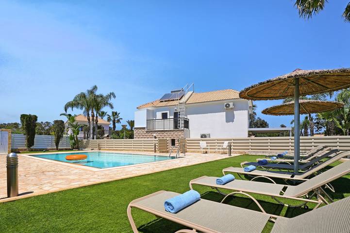 Villa für 8 Personen, mit Balkon und Balkon/Terrasse - 1