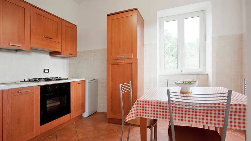 Villa für 7 Personen, mit Terrasse und Garten in Ligurien - 4
