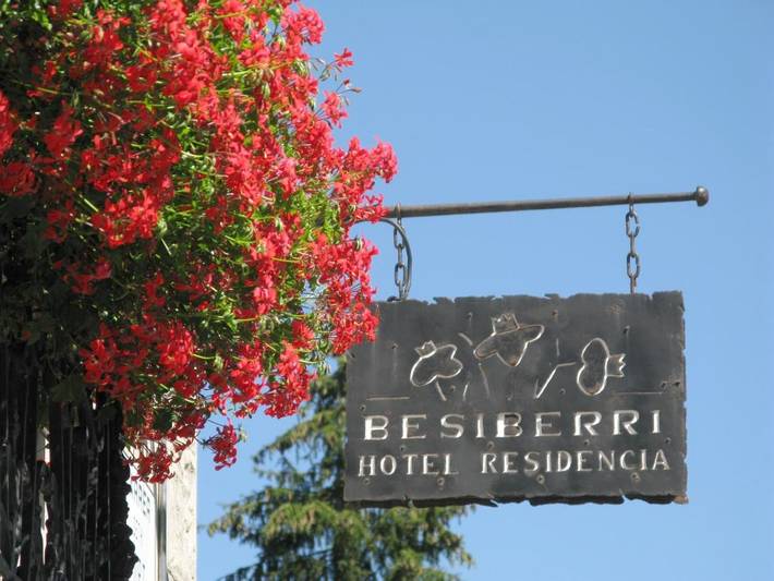 Hôtel pour 2 personnes, avec jardin et vue dans Arties - 3