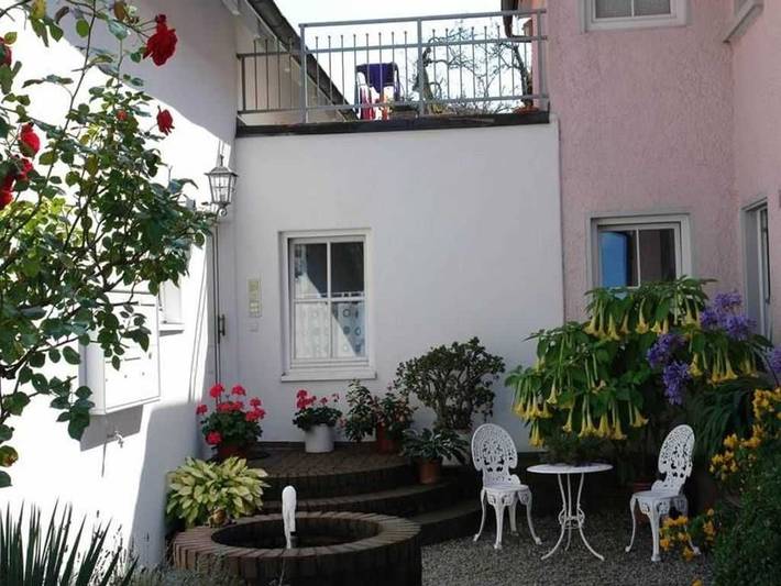 Ganze Ferienwohnung, Haus Rosenhof Ferienwohnungen - Haus Rosenhof Ferienwohnung Dach in Meersburg, Region Bodensee-Oberschwaben