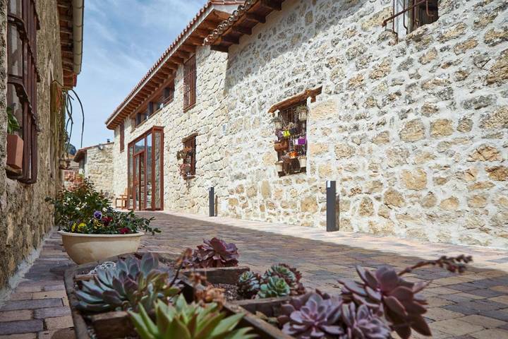 Casa rural para 2 personas, con Jardín en Sierra Norte