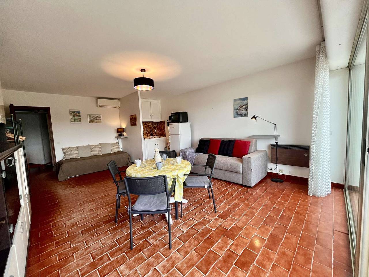 Ganze Wohnung, Studio en Front de Mer à Cavalaire-sur-Mer – 4 Couchages, Clim, Terrasse, Parking Sécurisé in Cavalaire-sur-Mer, Draguignan Region