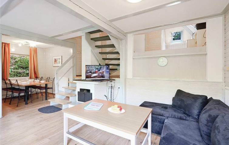 Ferienhaus für 6 Personen, mit Terrasse und Sauna sowie Garten in Kirchheim - 4