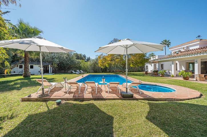 Casa de vacaciones para 10 personas, con jardín y piscina - 1