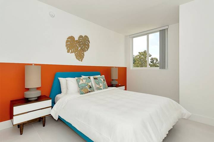 Vacation home for 6 people, with pool and balcony in Miami
