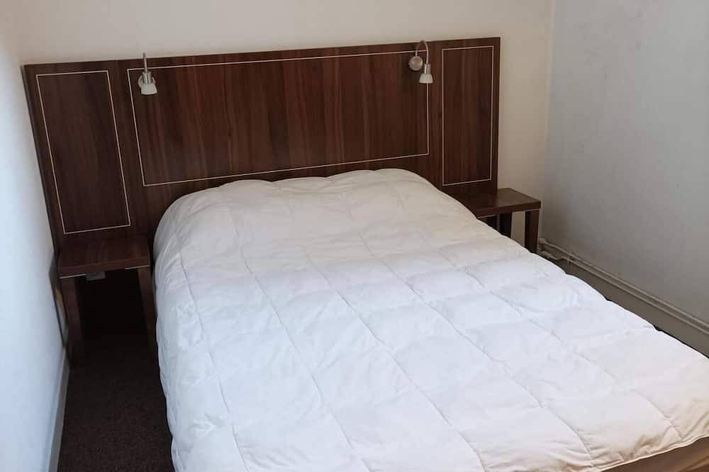 Appartement entier, 4ème étage, piscine, hammam, parking, télévision, 55m², Pra Loup in Jausiers, Parc national du Mercantour