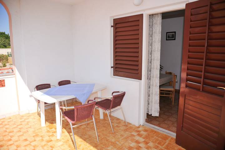 Ferienwohnung für 4 Personen, mit Pool und Balkon/Terrasse - 1