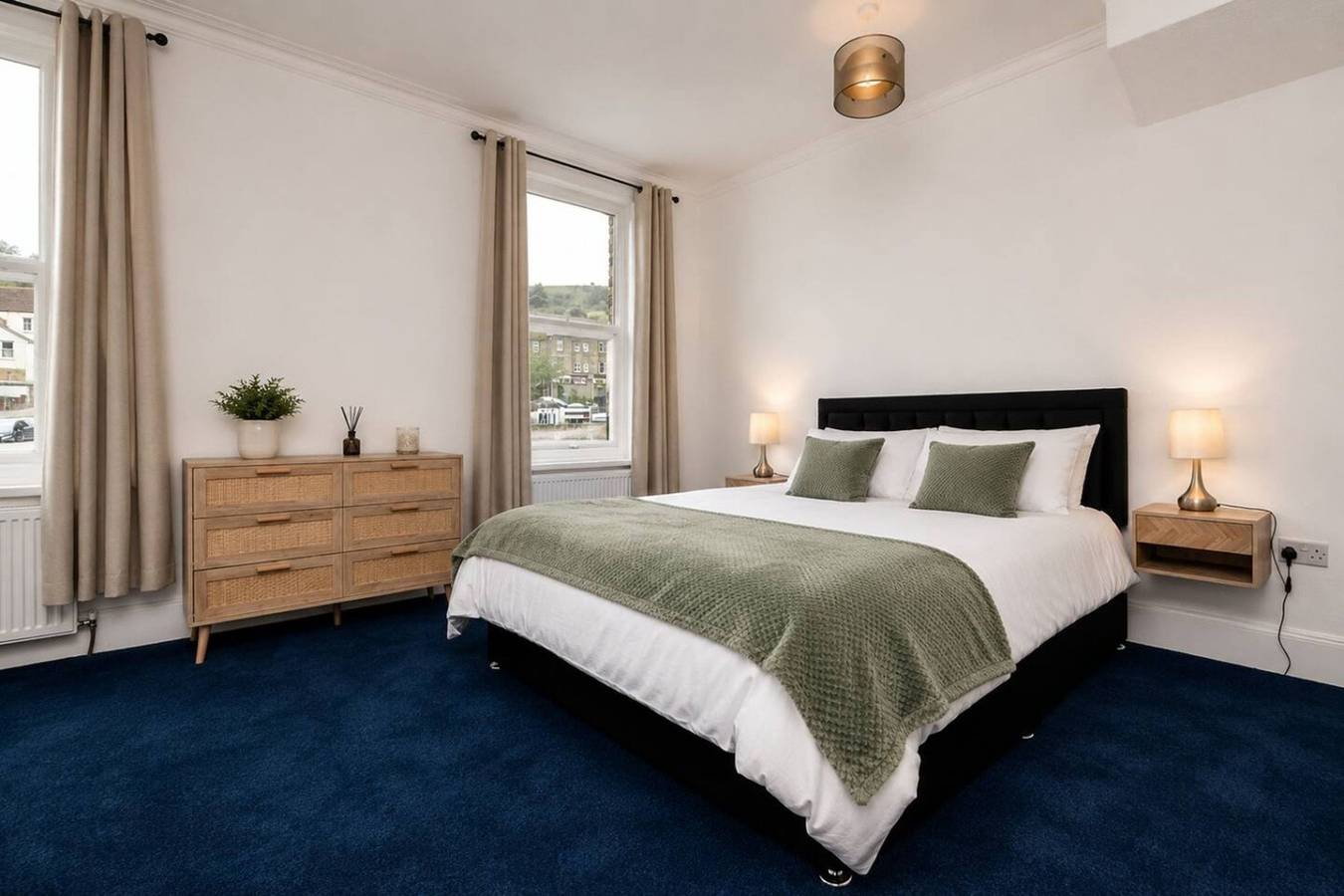 Contractor-Friendly 6Br 6En-Suites | Free Parking in Dover, Kent