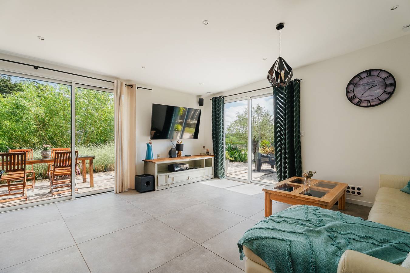 Maison de vacances 'L'Escapade Du Bord De Rance' avec terrasse, jardin et Wi-Fi in Langrolay-sur-Rance, Région de Dinan