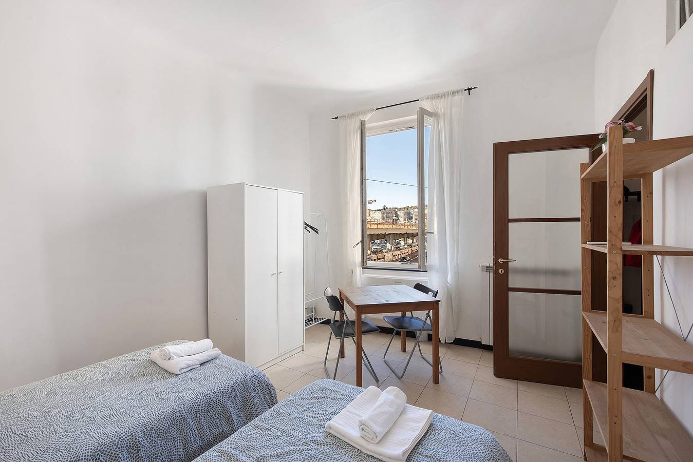 Entire apartment, Apartment 'Genova - A Due Passi Dall'acquario' with Wi-Fi and Air Conditioning in Genova (City), Genoa