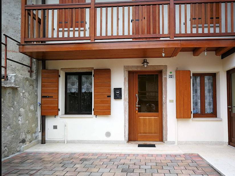 Entire holiday apartment, House in the courtyards in Feltre, Cimonega Group