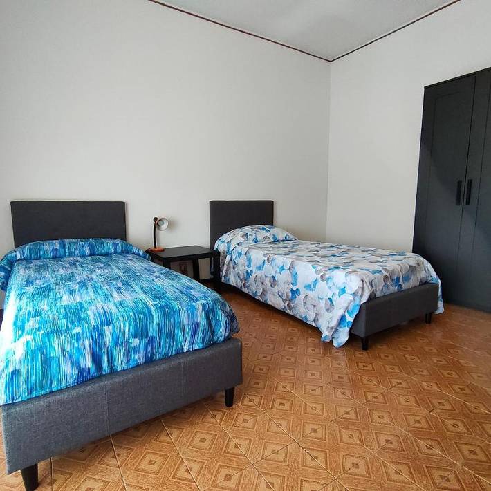 Gîte pour 5 personnes, avec balcon et vue à Novare - 3
