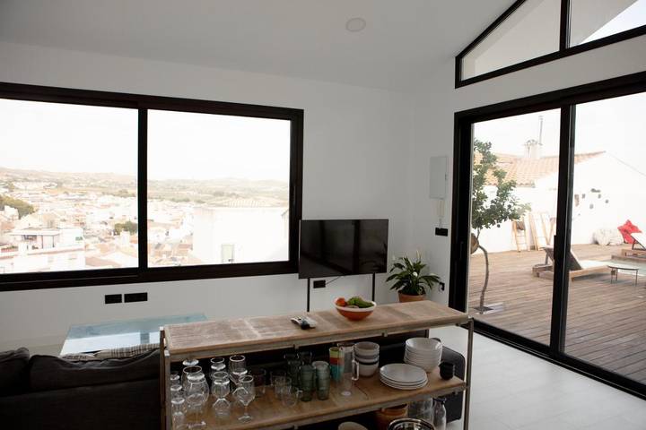 Location de vacances pour 6 personnes, avec jardin ainsi que piscine et vue à Baena - 4