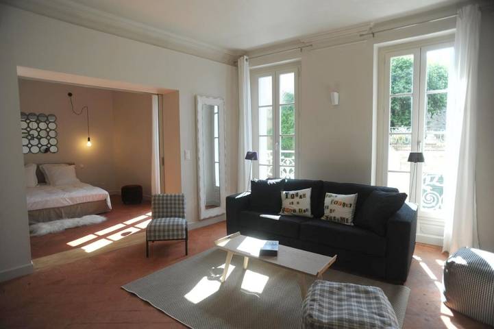 Chambre d’hôte pour 4 personnes, avec Terrasse et Jardin ainsi que Piscine et Vue à Marseillan