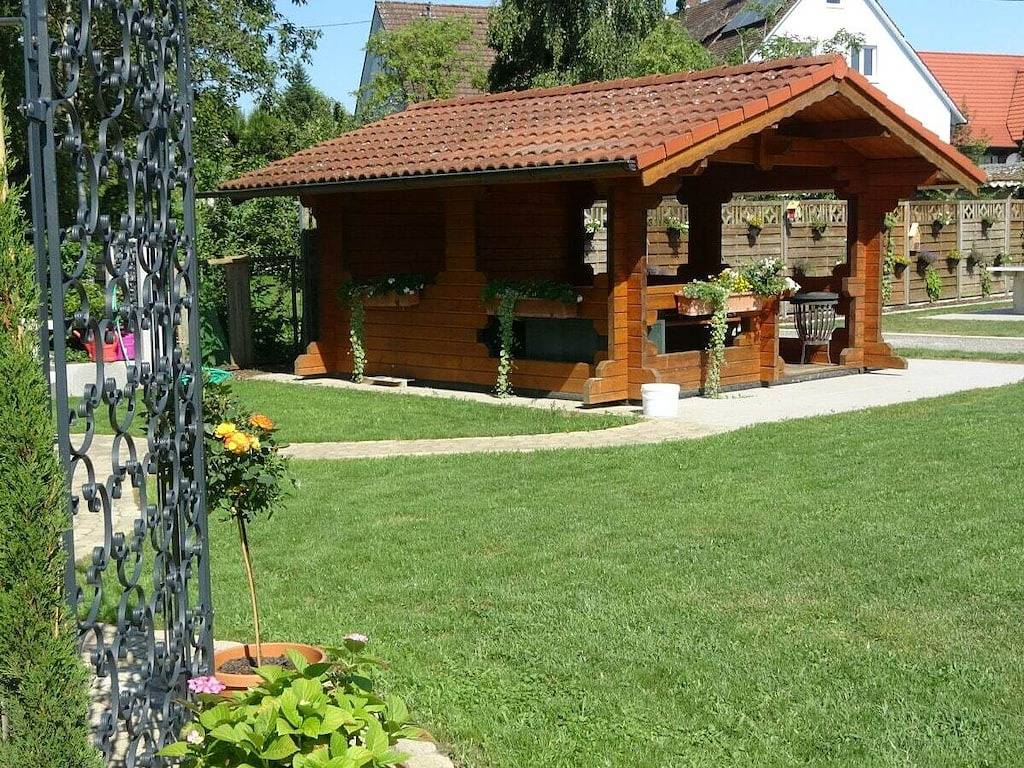 Gästehaus Trostelhof 3 in Neufrach, Salem