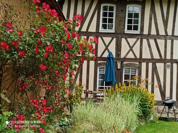 Gîte pour 4 personnes, avec jardin, adapté aux familles à Vascœuil