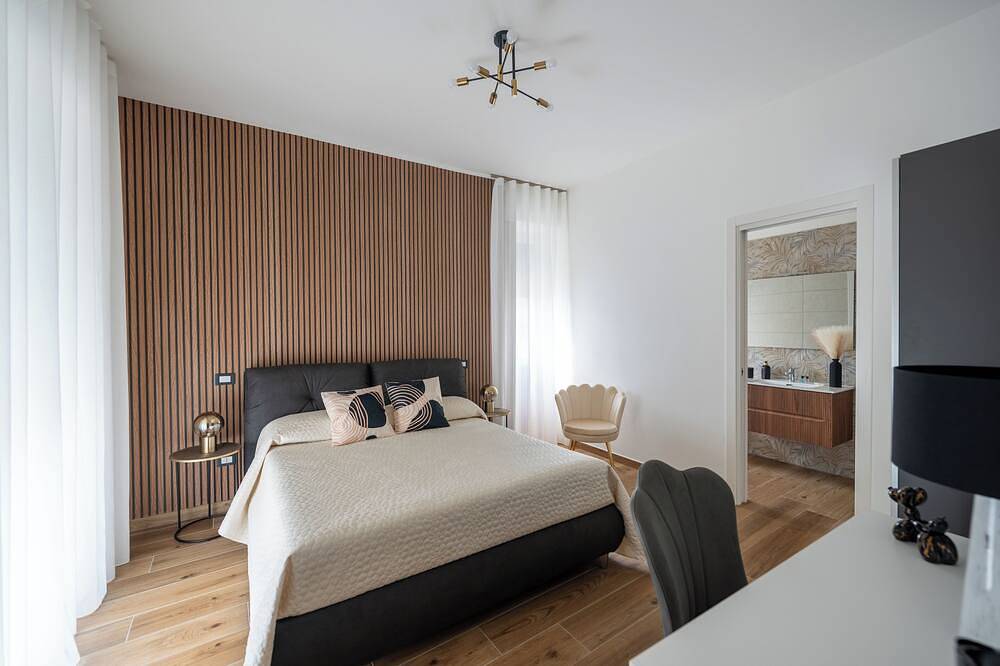 Maraf Rooms Mercurio - Elegance and Comfort near Pompeii in Torre Annunziata, Vesuvio National Park