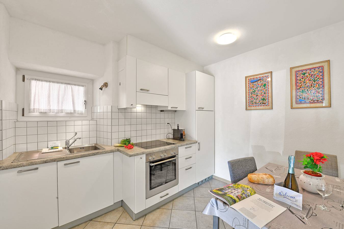 Ganze Wohnung, Lugano Bay View Uno in Lisone, Cademario