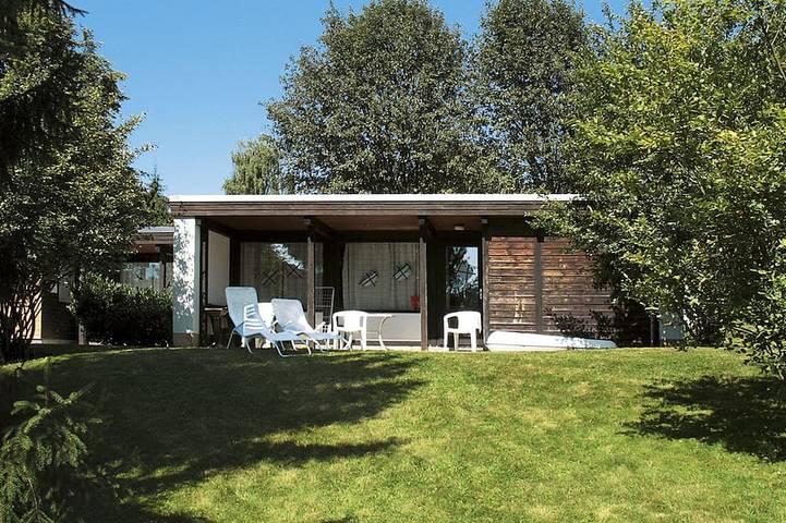 Bungalow für 2 Personen, mit Garten