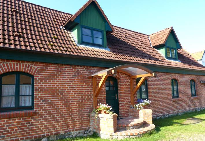 Ferienhaus für 7 Personen, mit Sauna und Ausblick sowie Seeblick und Garten, kinderfreundlich in Mecklenburg-Schwerin - 2