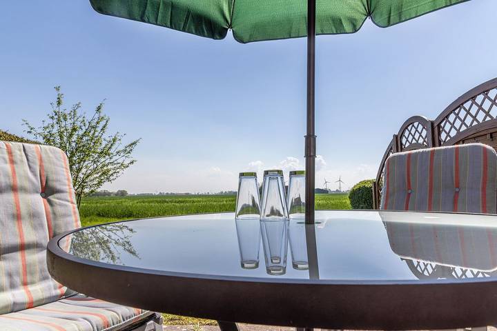Ferienwohnung für 5 Personen, mit Garten in Carolinensiel